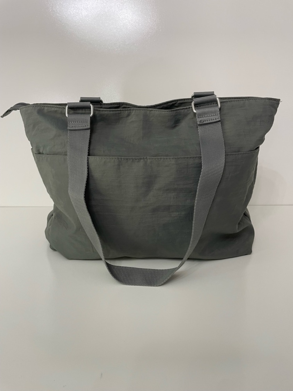 Baggellini Gray Nylon Travel Tote Bag Vacation Butter Mom Gorpcore Beach Grocery